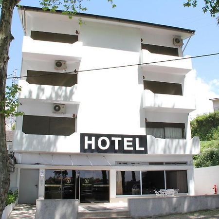 Hotel Chale Paredes Bagian luar foto
