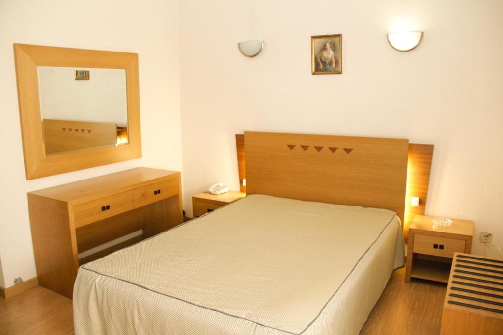 Hotel Chale Paredes Ruang foto