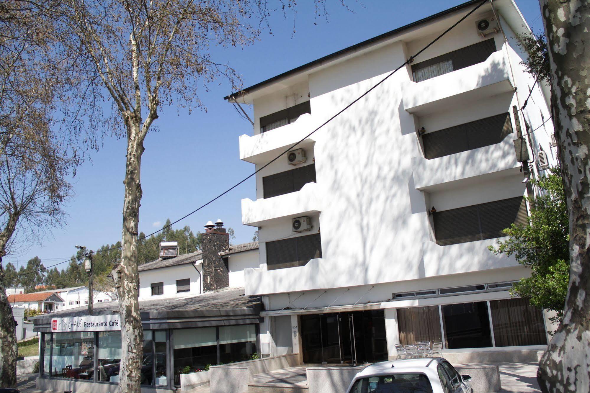 Hotel Chale Paredes Bagian luar foto