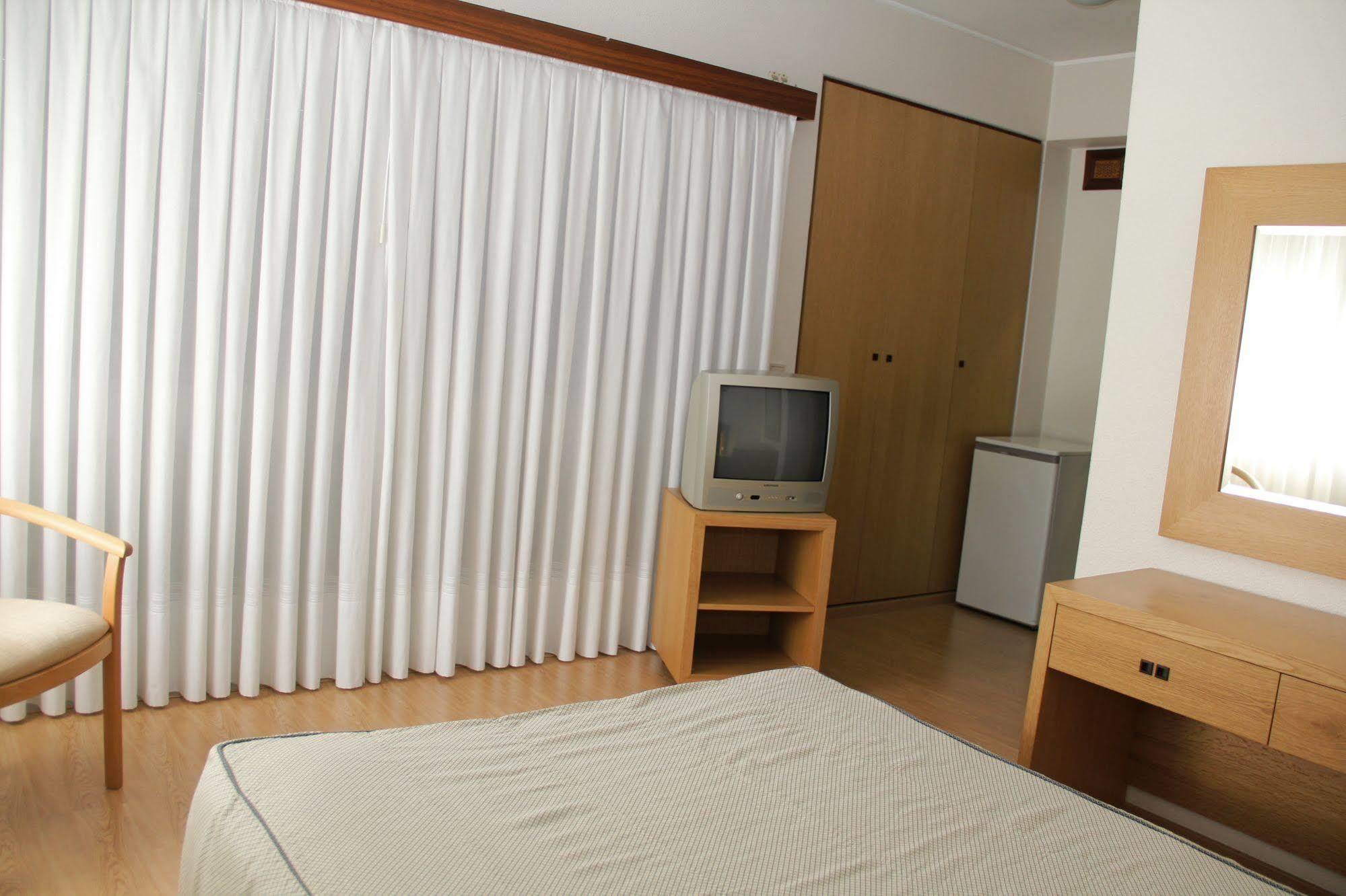 Hotel Chale Paredes Bagian luar foto
