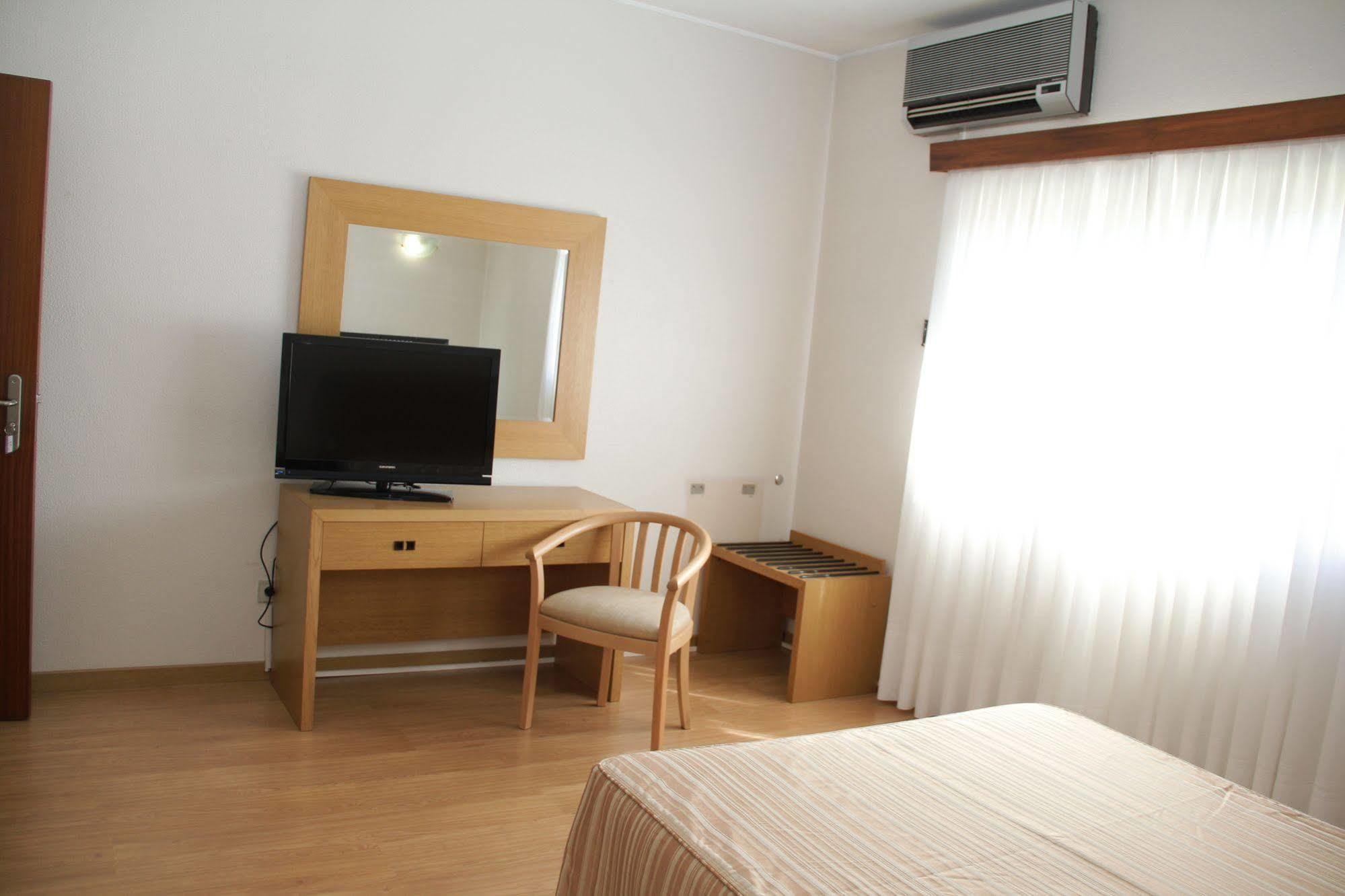 Hotel Chale Paredes Bagian luar foto